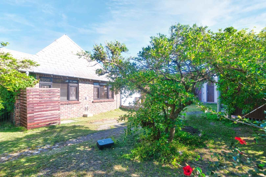 4 Bedroom Property for Sale in Westcliff Western Cape